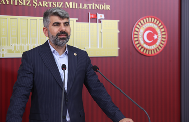 Mersin Milletvekilimiz Faruk Dinç: Parklar ailelerimiz ve çocuklarımız için güvenli alanlar olmalıdır